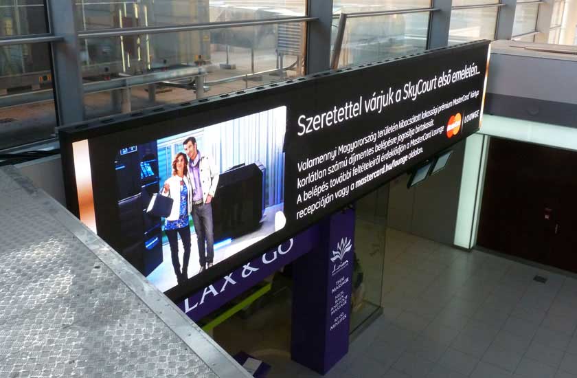 Transportation-Led-Board-Railway-Dooh-Budapest-Hungary