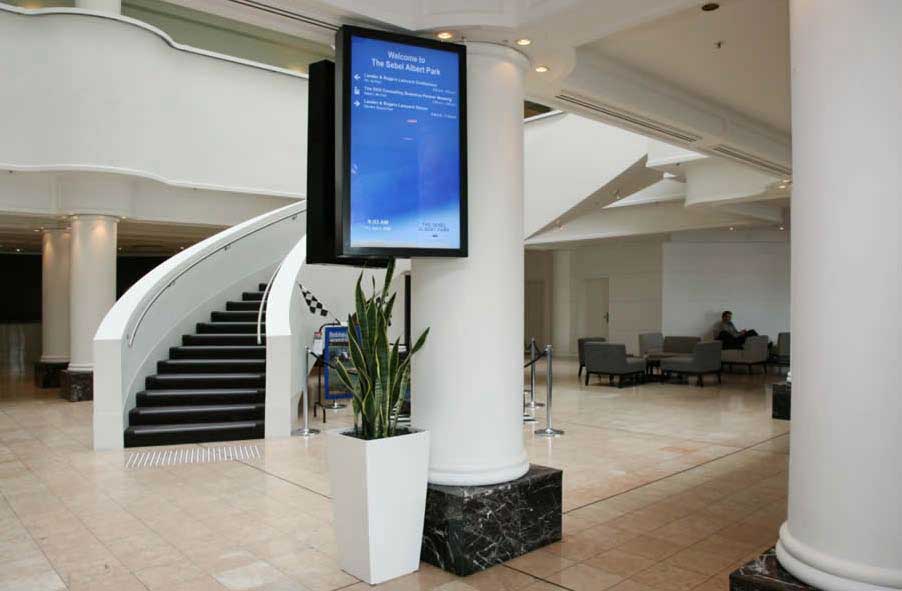 Hotel-Lobby-Display-Conference-Wayfinding-Phoenix